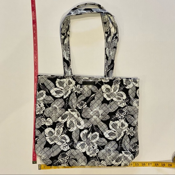 NWT Vera Bradley Tote Bag in Signature Cotton, Bedford Blooms - Picture 6 of 16